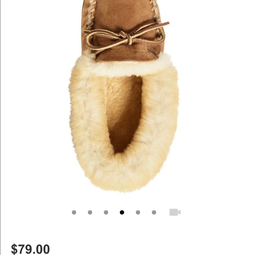 Women’s wicked good shearling lined moccasins - Picture 5 of 5